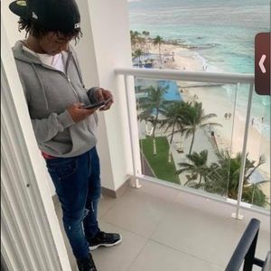 Meet your Posher, Seany